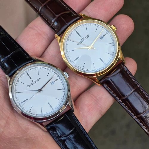 Montre Jaegre le Coultre Ultra Thin Date Maron