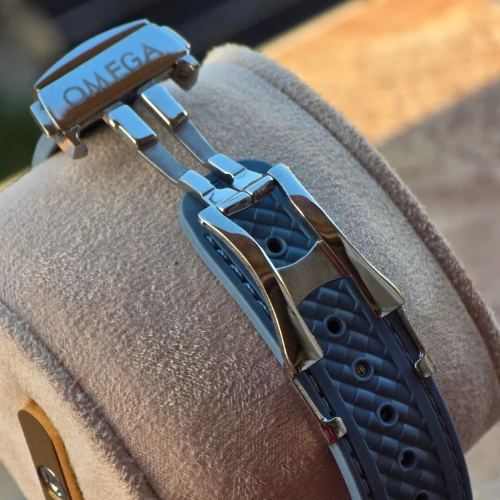 Montre Omega Seamaster Aqua Terra WorldTimer super Coffret