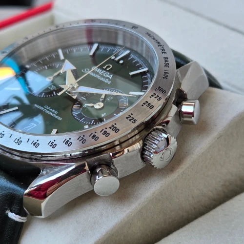 MONTRE OMEGA SPEEDMASTER Super Coffret