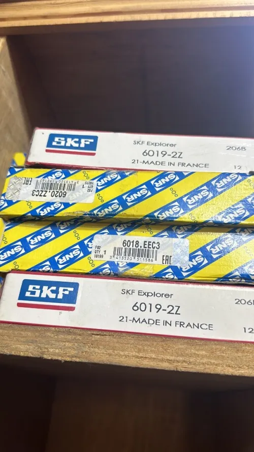 roulement skf.  Jsb. VEC. Nsk. Koto.