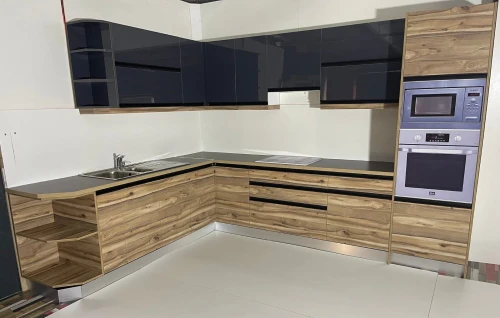 Cuisine complete avec accessoir