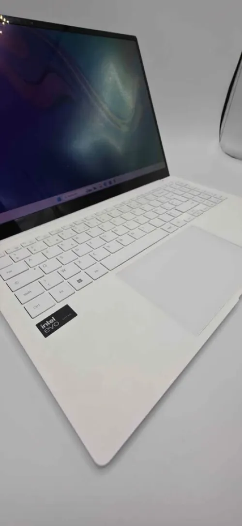 Samsung Galaxy BOOK 2 PRO