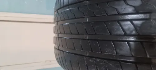 Firestone 225 40 R18 comme neuf