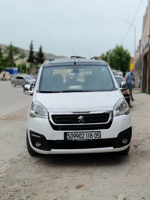Peugeot Partner 2018 Tepee Allure 