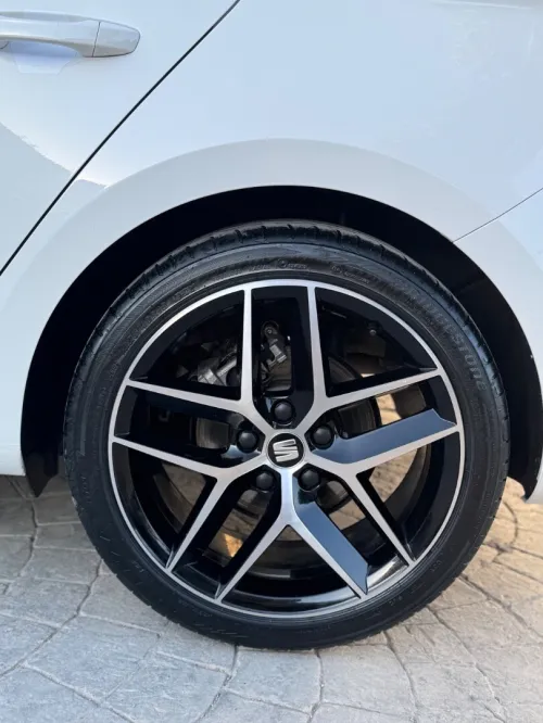 Seat Leon 2019 FR+15