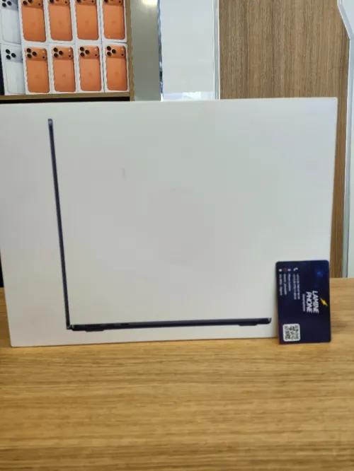 MacBook air m4 16/256gb