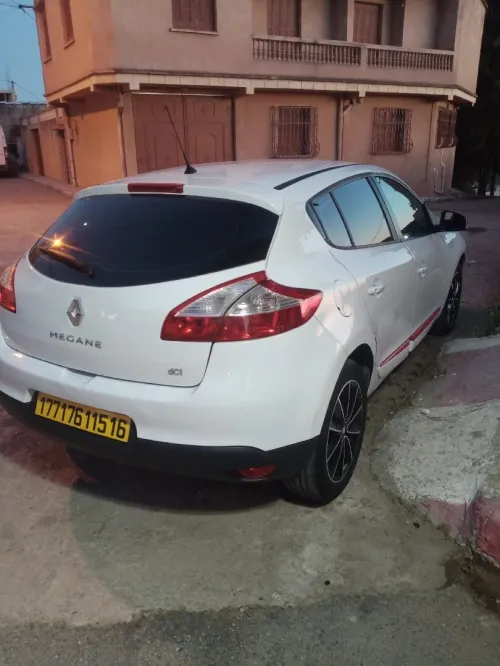 Renault Megane 3 2015 New Play
