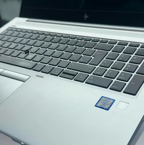 LAPTOP HP ELITEBOOK 850 G6 I5-8GN / 15.6 FHD  / 8 GB RAM / 256 SSD 