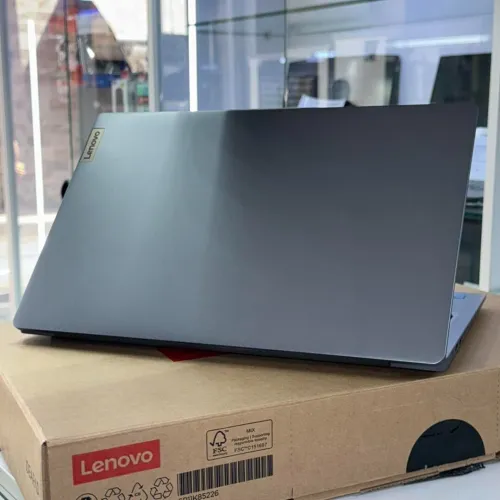 Laptop LENOVO IDEAPAD SLIM 2023 Sous emballage jamais utiliser