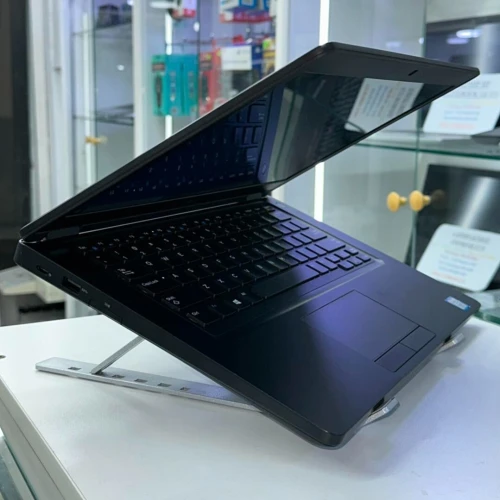 LAPTOP DELL LATITUDE 5490 Tactile / I3-7EME GNR / 16 GB RAM / 256 SSD 