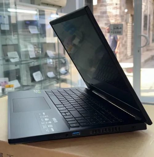 Laptop Gaming ACER NITRO V 5 / AMD RYZEN 5 7535HS / RTX2050