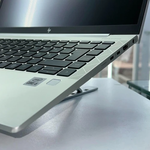 HP ELITEBOOK G7 840 / I5-10GNR / 16 GB RAM / 256 SSD 