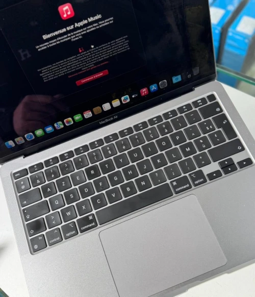 MACBOOK AIR M1 2020
