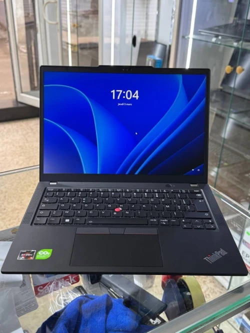 LENOVO THINKPAD X13 Gen4 / Ryzen 5 7540U / 32GB RAM