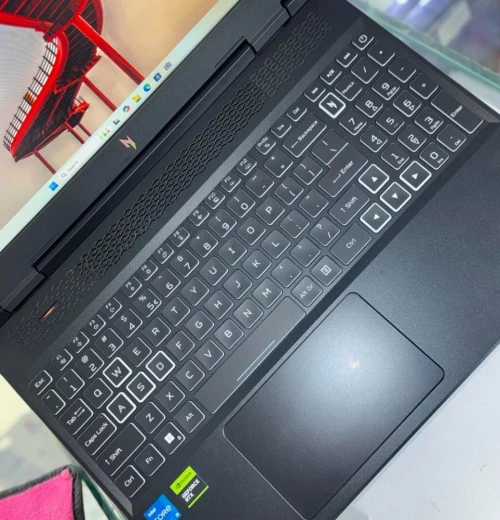 Laptop Gaming ACER NITRO 16 ( 2023 ) / INTEL i5-13500H / RTX4050 6GB / 16 POUCES 165HZ 2K