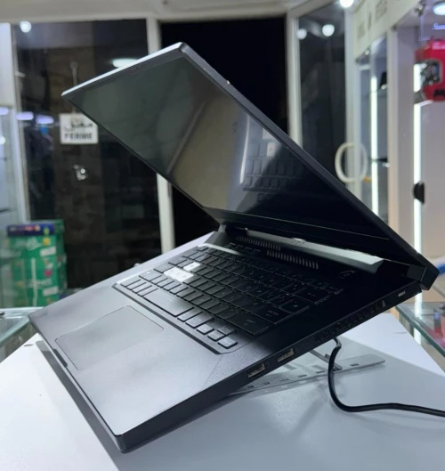 Laptop Gaming ASUS TUF F15 / cpu : i7-11450H / 16Go DDR4 / 512 SSD NVME / RTX 3070