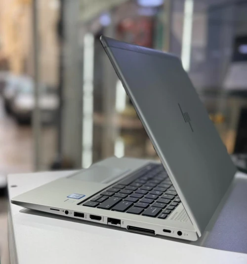 PC LAPTOP HP ELITEBOOK G5 830 / I5-7EME GNR / 512 GB SSD