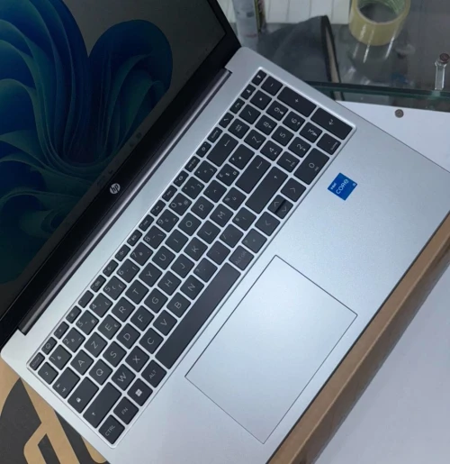 Laptop  HP 250 G10 slim 2023 / I5-13gnr  / 08GB RAM / 512 GB SSD