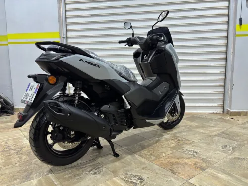 Yamaha Nmax 2025