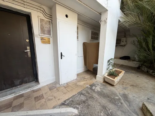 Location Appartement Niveau de villa F2 Alger Hydra