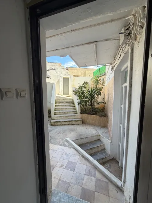 Location Appartement Niveau de villa F2 Alger Hydra