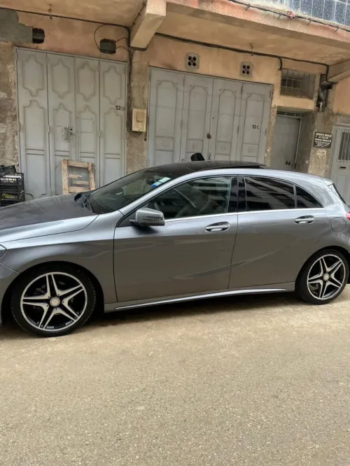 Mercedes Classe A 2015 180  Exclusif +