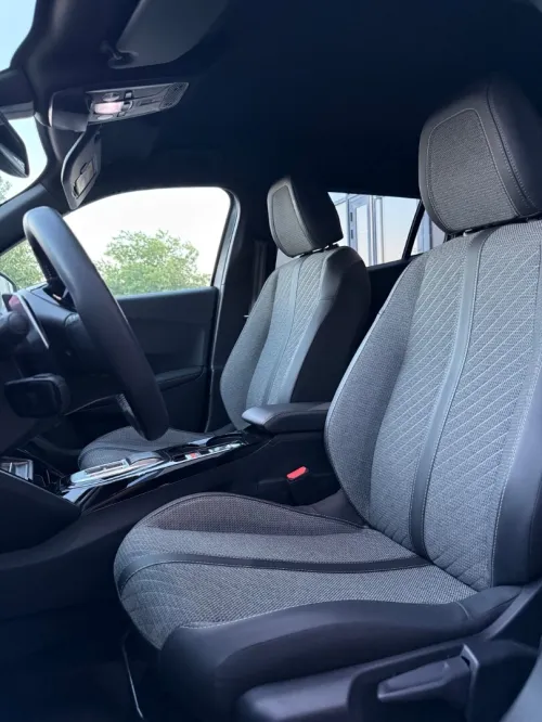 Peugeot 2008 2025 Allure Pack