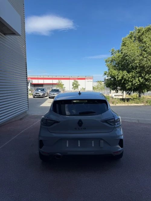 Renault Clio 5  2026 Esprit Alpine