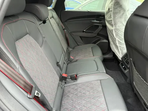 Audi Q5 2026 S_Line