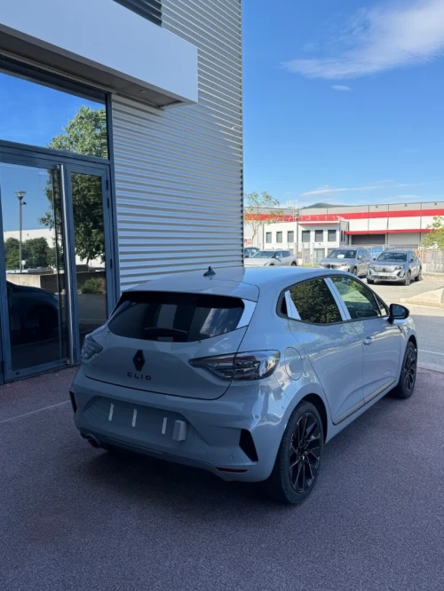 Renault Clio 5  2026 Esprit Alpine
