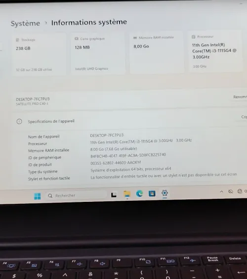 Toshiba dynabook satellite pro C40-J-11L i3-1115G4 8GB/ 256SSD/ 14" FHD Qwerty