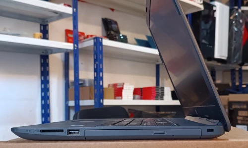 Pc portable HP 250 G7 I5-8eme/8G/256GSSD 15.6"