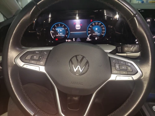 Volkswagen Golf 8 2023 move