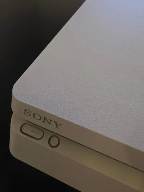 PlayStation 4 Slim 12.52