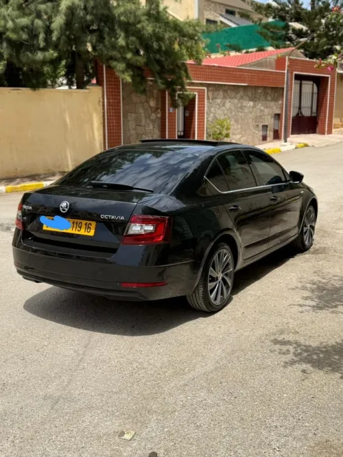 Skoda Octavia 2019 Laurin &amp; Klement