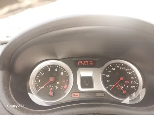 Renault Clio 3 2012 Exception