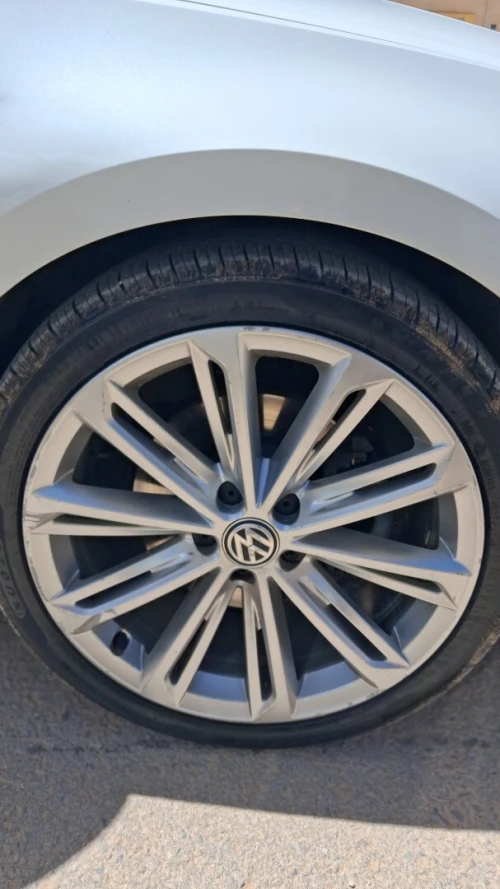 Volkswagen Passat 2016 R Line