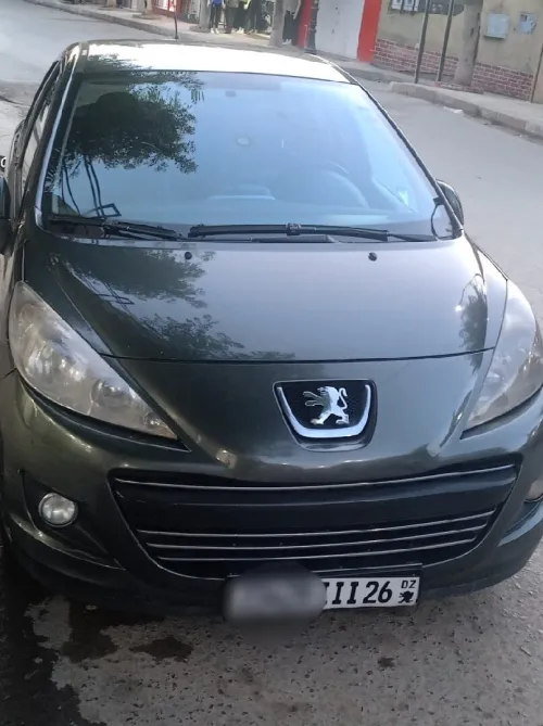 Peugeot 207 2011 