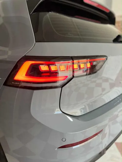 Volkswagen Golf 8 2025 R-Line