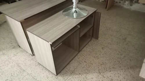 Lot Mobilier De Bureau