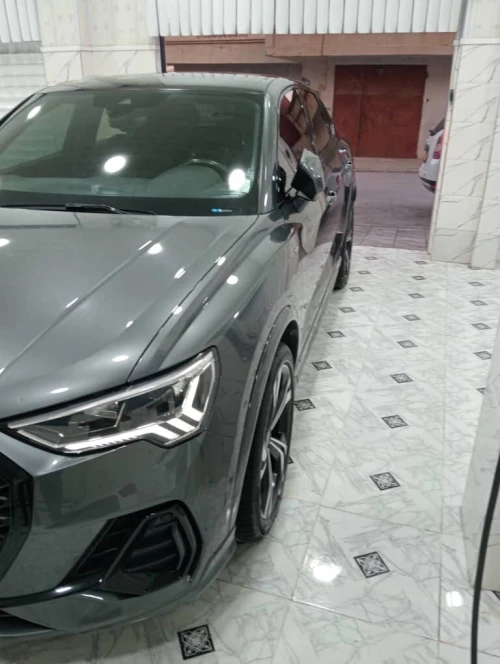 Audi Q3 2022 Q3