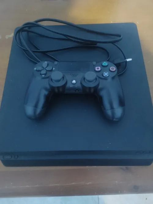 Ps4 slim 1tb