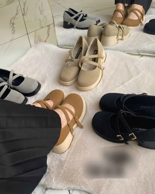 Chaussures en daim pour femme