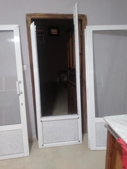Avendre des portes en PVC