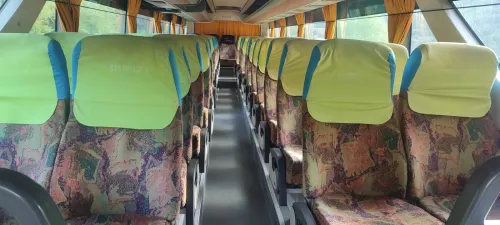 2 BUS POUR LOCATION