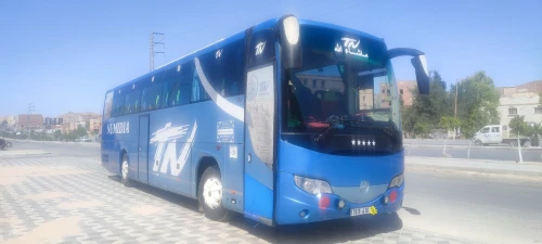 2 BUS POUR LOCATION