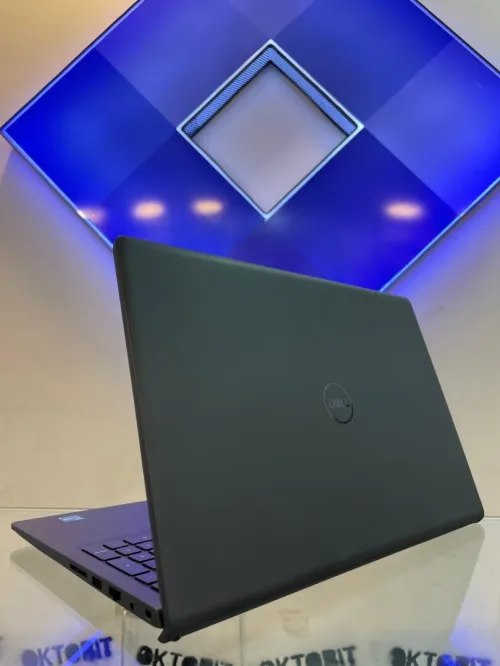 DELL Vostro 15 neuf sous emballage i3 13eme Generation Ram 8Gb Stockage 512Gb