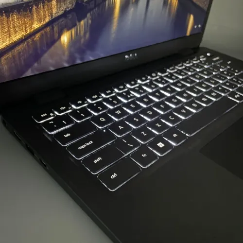  DELL LATITUDE 3420 i5 11eme Ram 8 Gb stockage 256 Gb