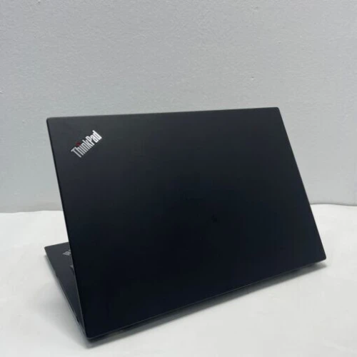 Lenovo thinkpad P14s i7 10eme generation Ram 16Gb Stockage 512Gb Nvidia quadro 2Gb