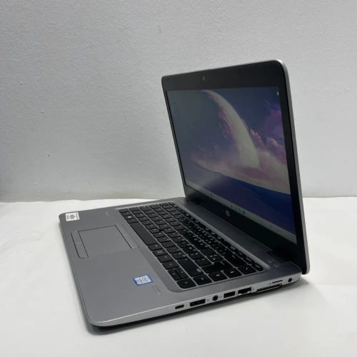HP Elitebook 820 G3 I5 6ème génération Ram 8Gb stockage 512Gb
